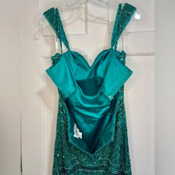 Sherri Hill size 2 emerald beaded cocktail dress - Picture 13 of 17